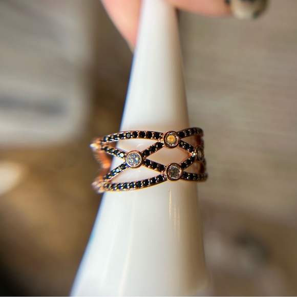 💎Intricate CrossOver💎 - Picture 4 of 11